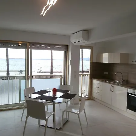 Apartman Iberia Front Sea